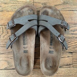 listing-status-banner